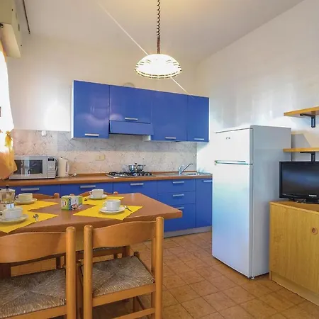 아파트 One-bedroom In 비비오네